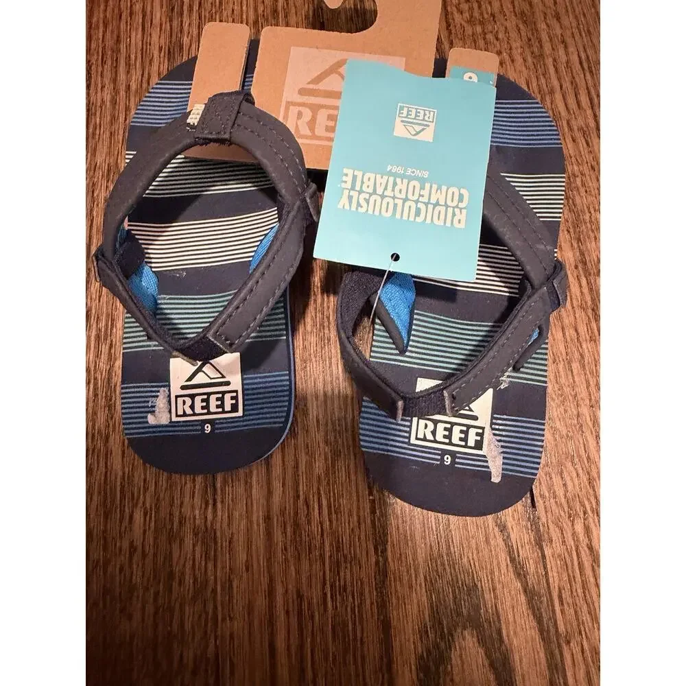 Reef Flip Flops Boys Size 9 Little Ahi Sandals Navy Blue NEW NWT